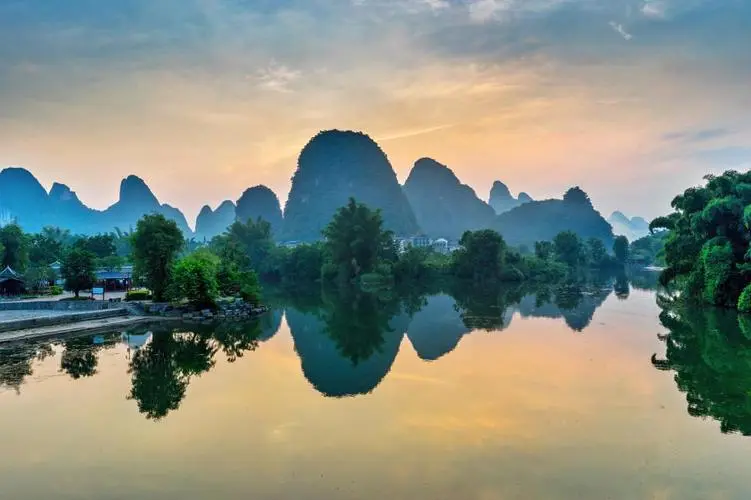 绿色科技智能化